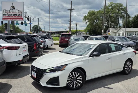 White 2025 Nissan Altima SV for sale in Des Moines, IA