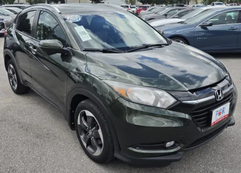 Photos of 2018 Honda HR-V EX-L Navi for sale in Des Moines, IA at Capital City Motor Company