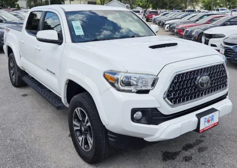 Photos of 2019 TOYOTA TACOMA DBL CAB/ for sale in Des Moines, IA at Capital City Motor Company