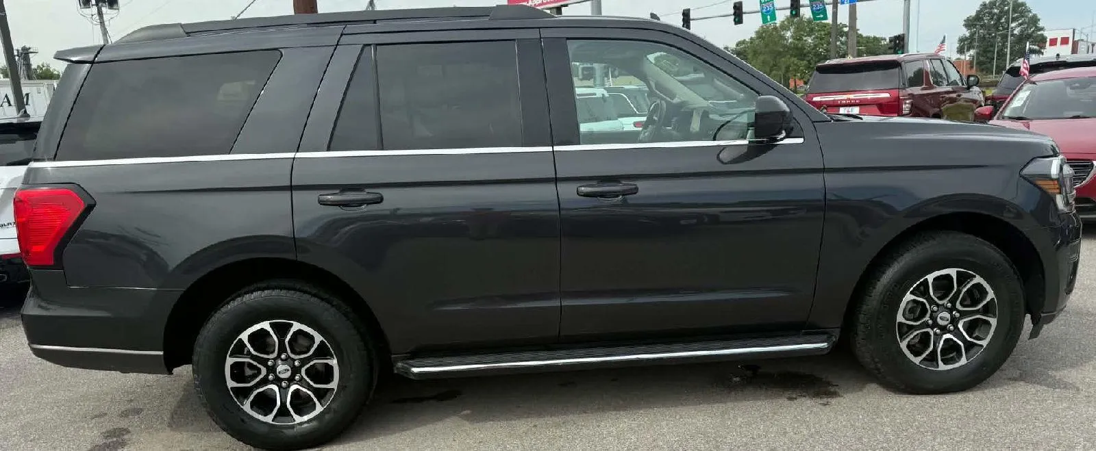 Ford Expedition photo 7