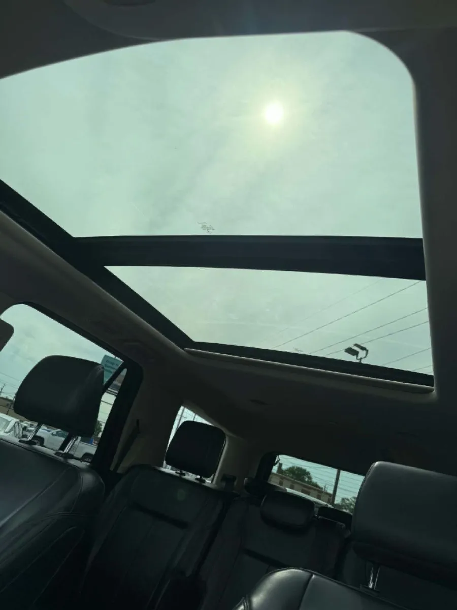 Ford Expedition photo 30