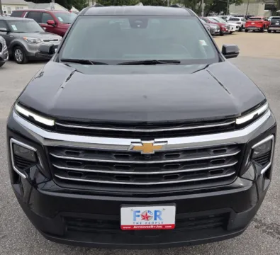 Another view of 2024 Chevrolet Traverse AWD LT for sale in Des Moines, IA at Capital City Motor Company