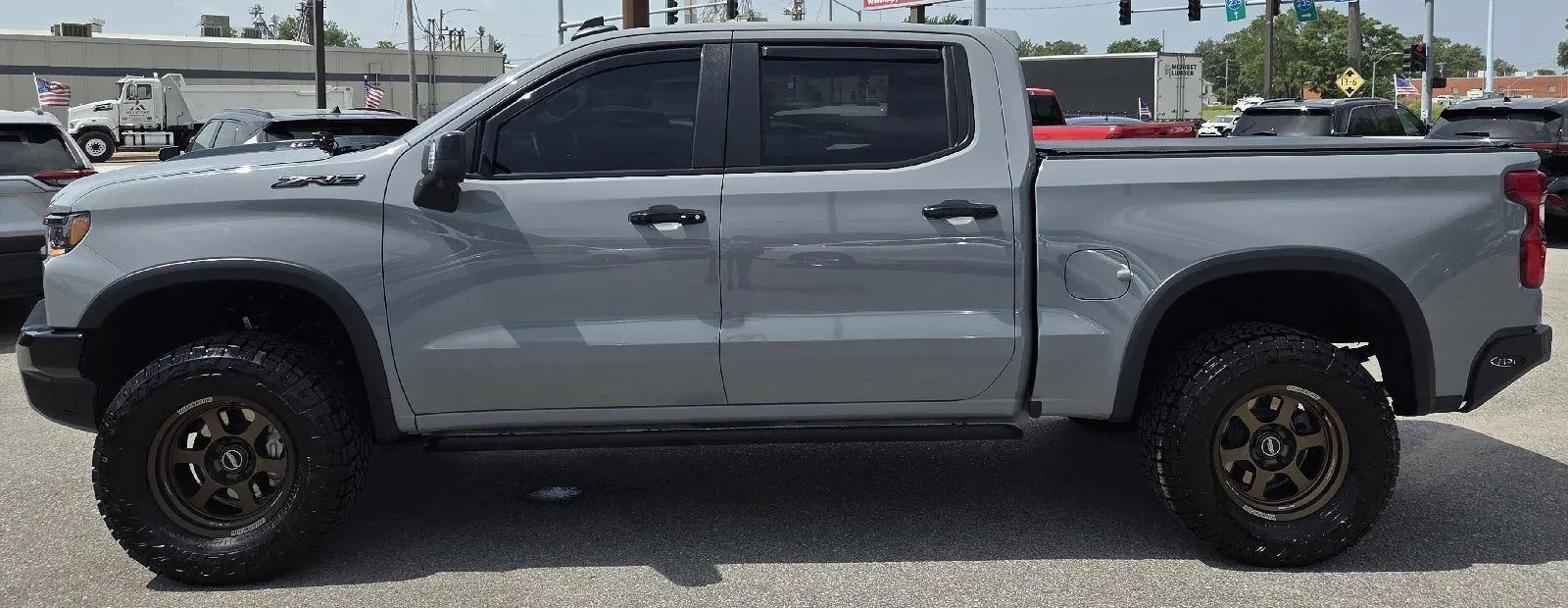 Chevrolet Silverado photo 7