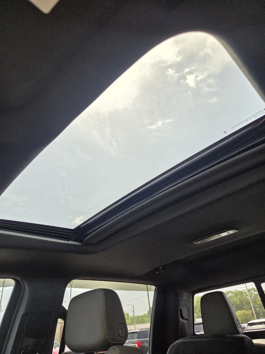 Chevrolet Silverado photo 31