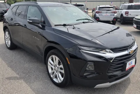 Photos of 2020 Chevrolet Blazer LT for sale in Des Moines, IA at Capital City Motor Company