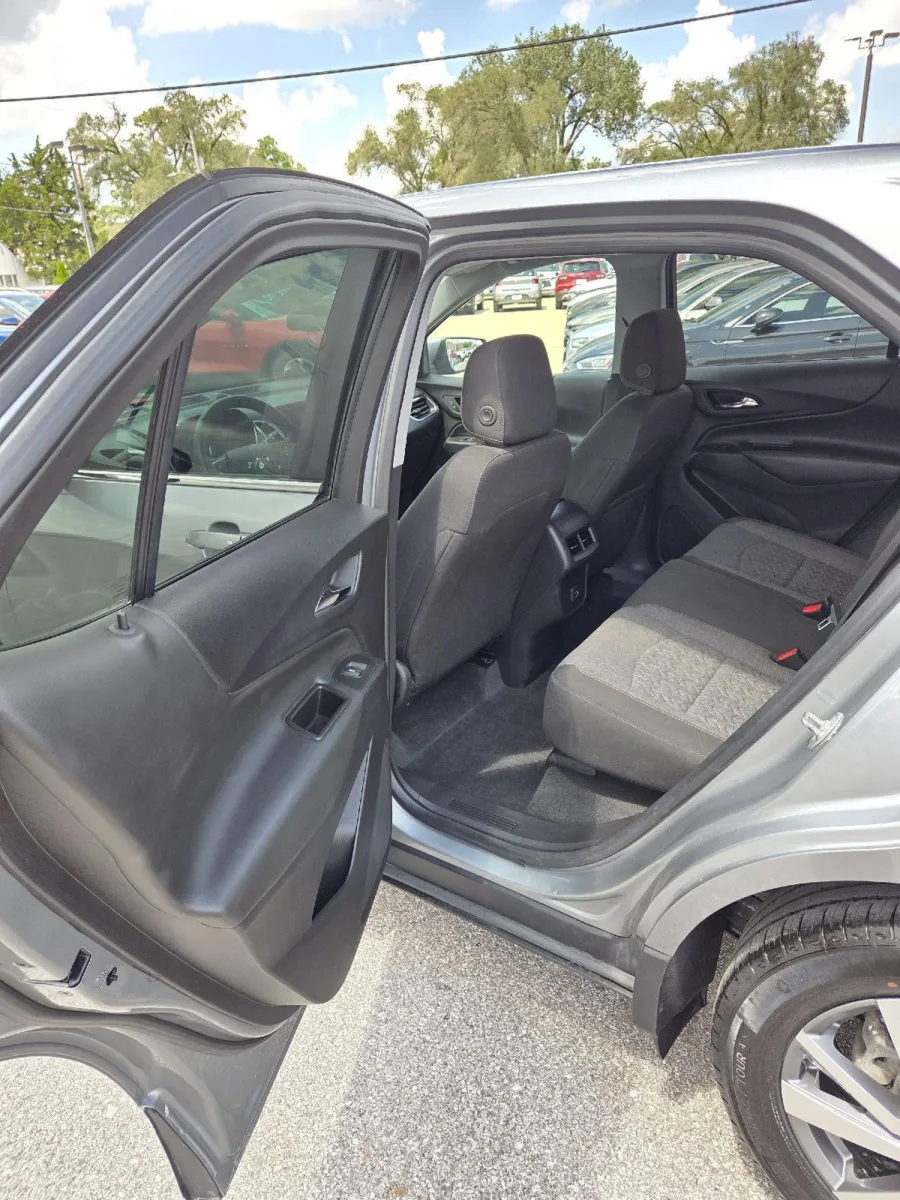 Chevrolet Equinox photo 20