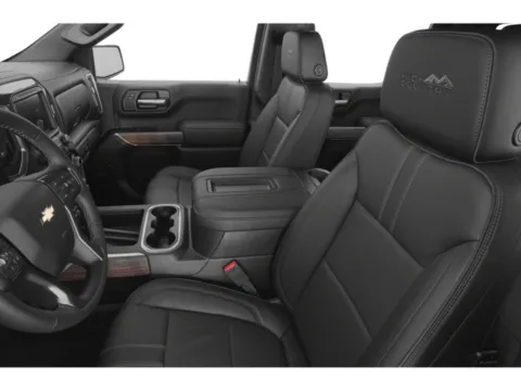More photos of 2019 Chevrolet Silverado 1500 High Country at Capital City Motor Company, IA