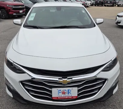 Another view of 2022 Chevrolet Malibu LT for sale in Des Moines, IA at Capital City Motor Company