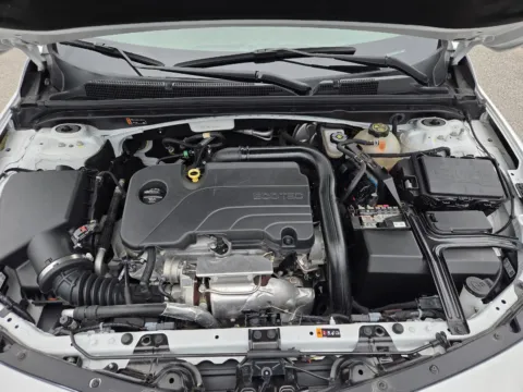 More photos of 2022 Chevrolet Malibu LT at Capital City Motor Company, IA