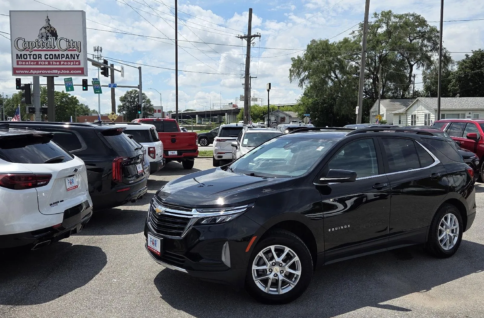 Black 2024 Chevrolet Equinox LT for sale in Des Moines, IA