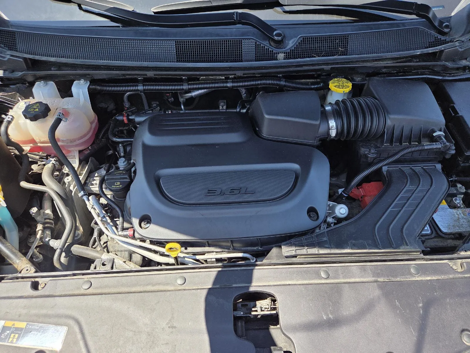 Chrysler Pacifica photo 5