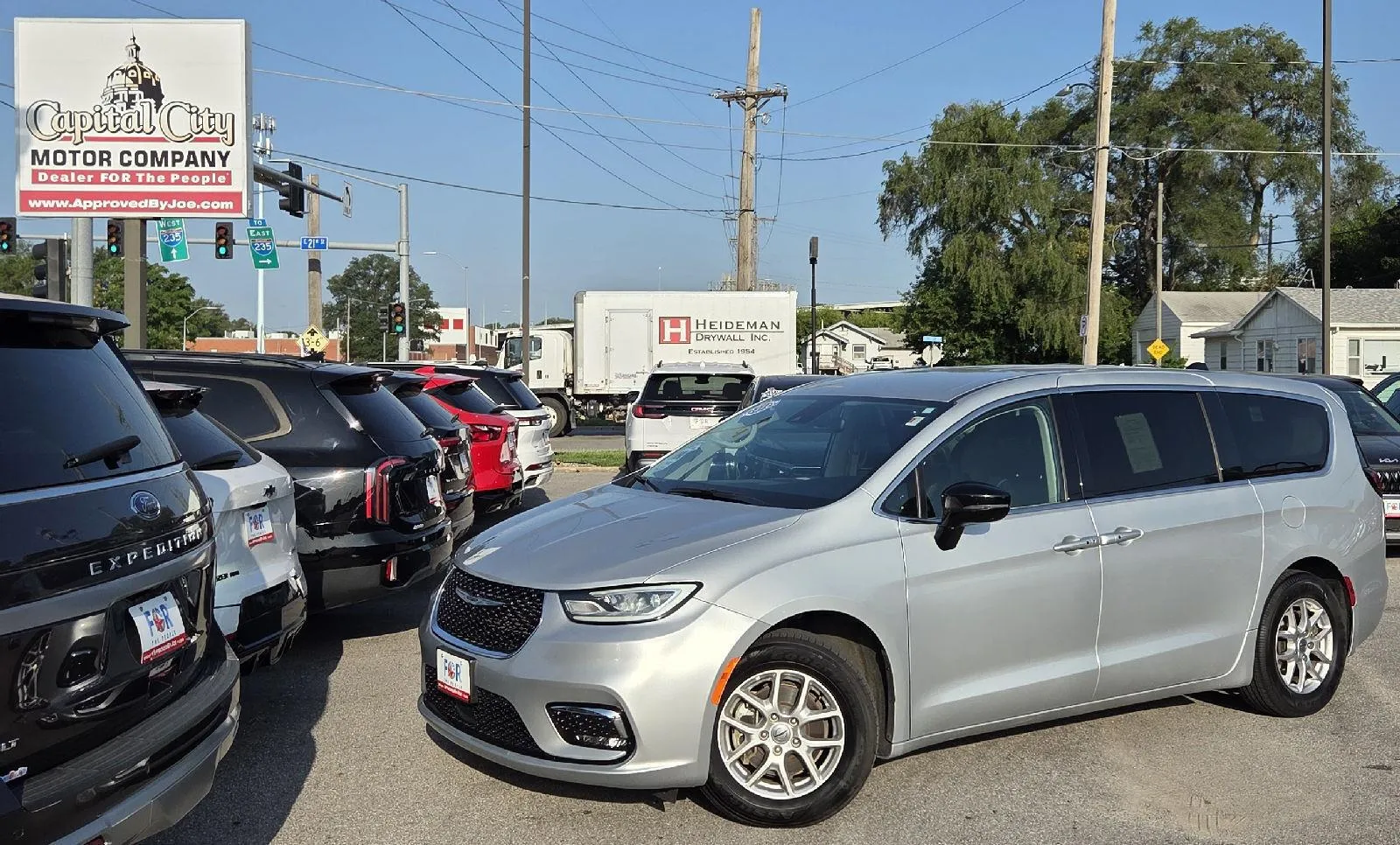 Silver 2024 Chrysler Pacifica Touring L for sale in Des Moines, IA