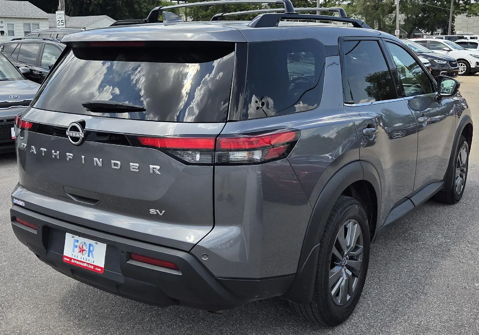 Nissan Pathfinder photo 10