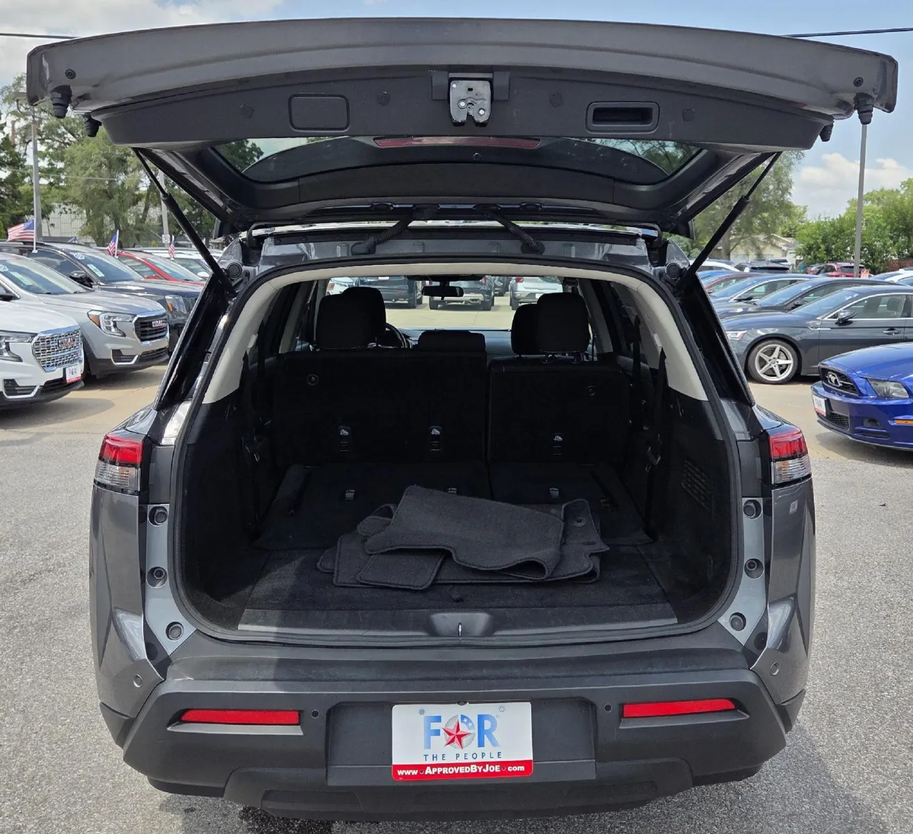 Nissan Pathfinder photo 13