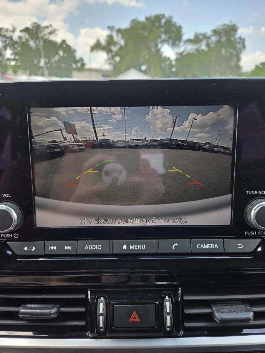 Nissan Pathfinder photo 27