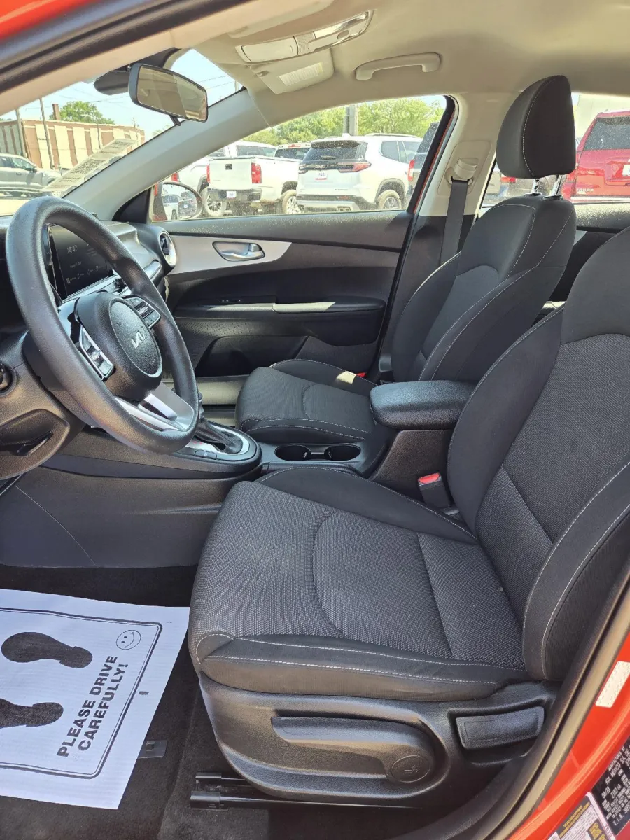 Kia Forte photo 14