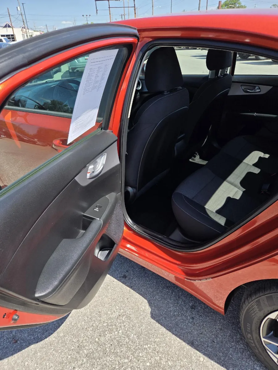Kia Forte photo 15