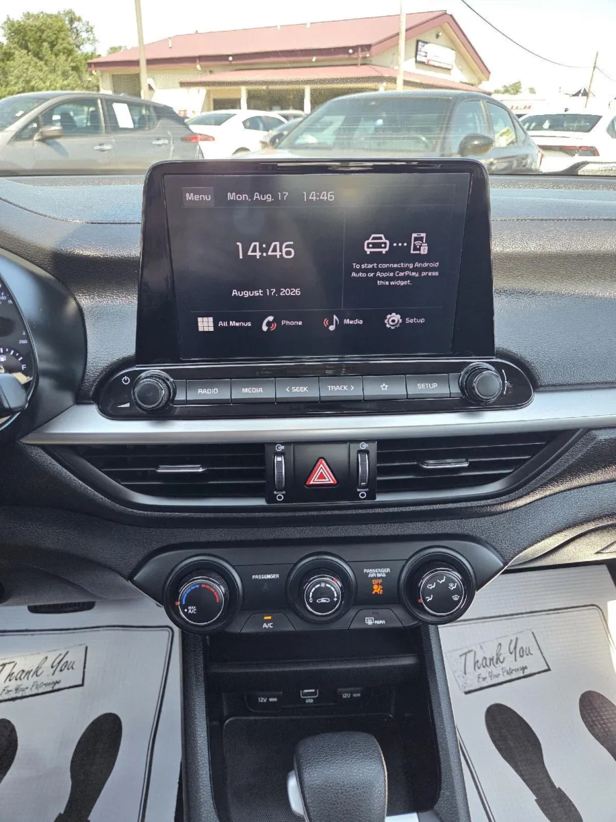 Kia Forte photo 19