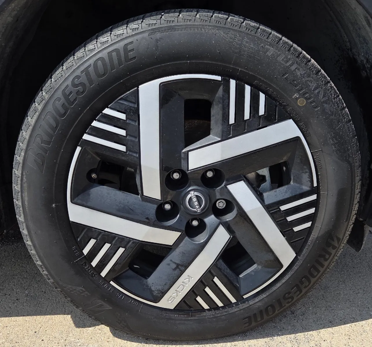 Nissan Kicks photo 11