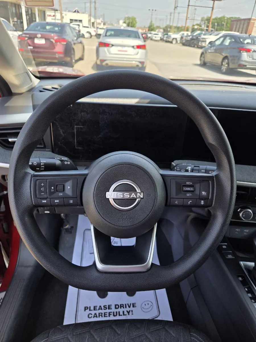 Nissan Kicks photo 18