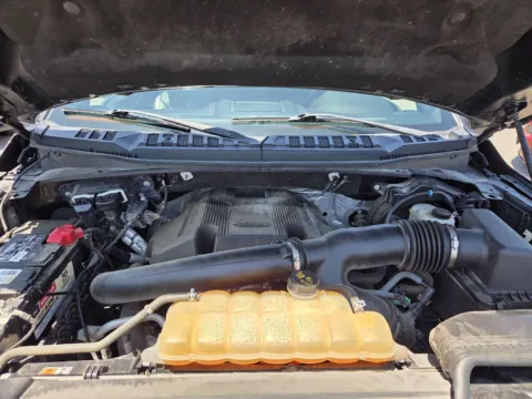 More photos of 2018 Ford F-150 Platinum at Capital City Motor Company, IA