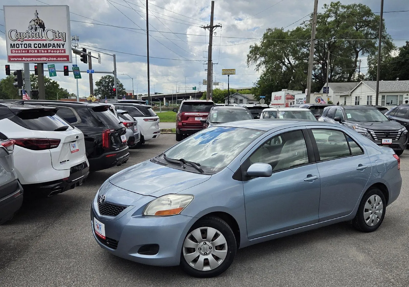 Blue 2010 Toyota Yaris for sale in Des Moines, IA