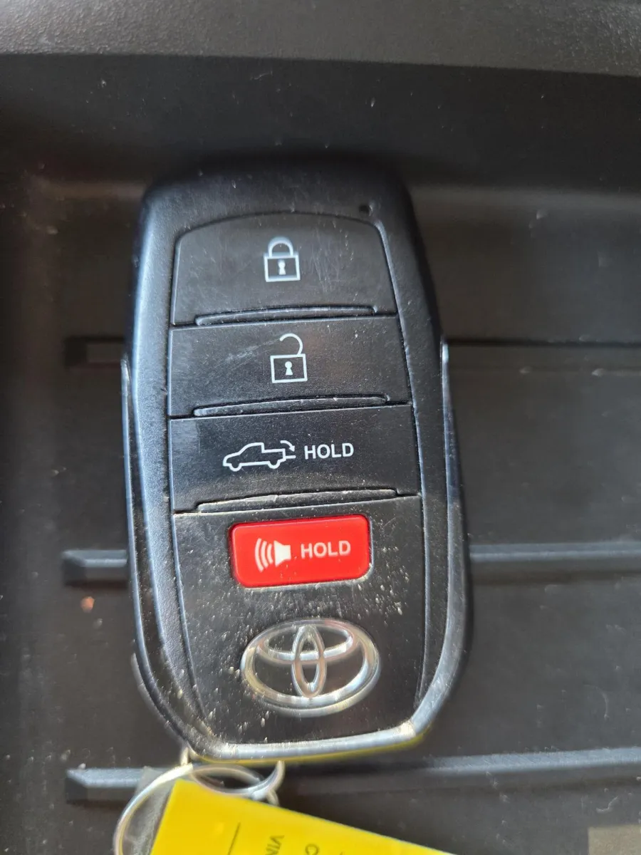 Toyota Tundra photo 23