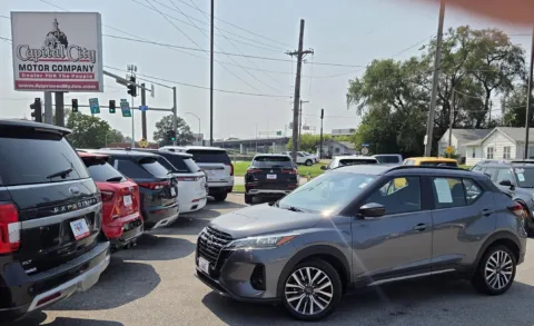 Gray 2024 Nissan Kicks SR for sale in Des Moines, IA