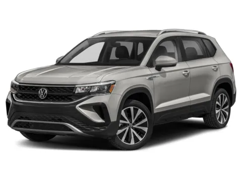 Silver 2024 Volkswagen Taos SE for sale in Des Moines, IA