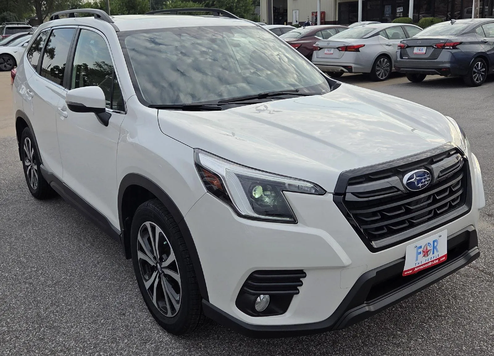 Subaru Forester photo 3