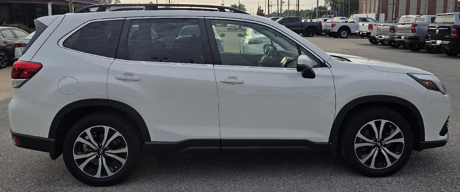 Subaru Forester photo 6
