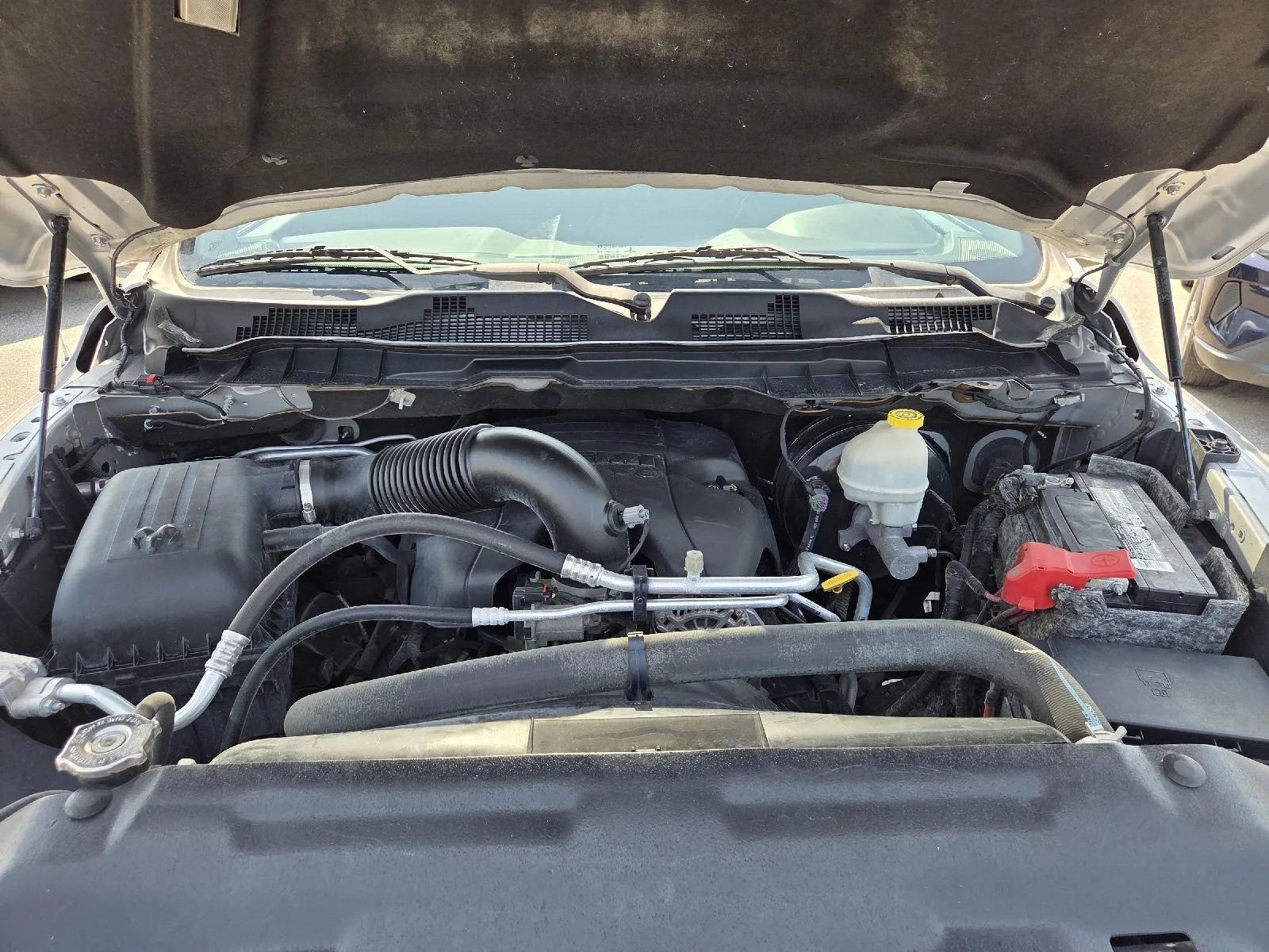 Ram 1500 photo 4