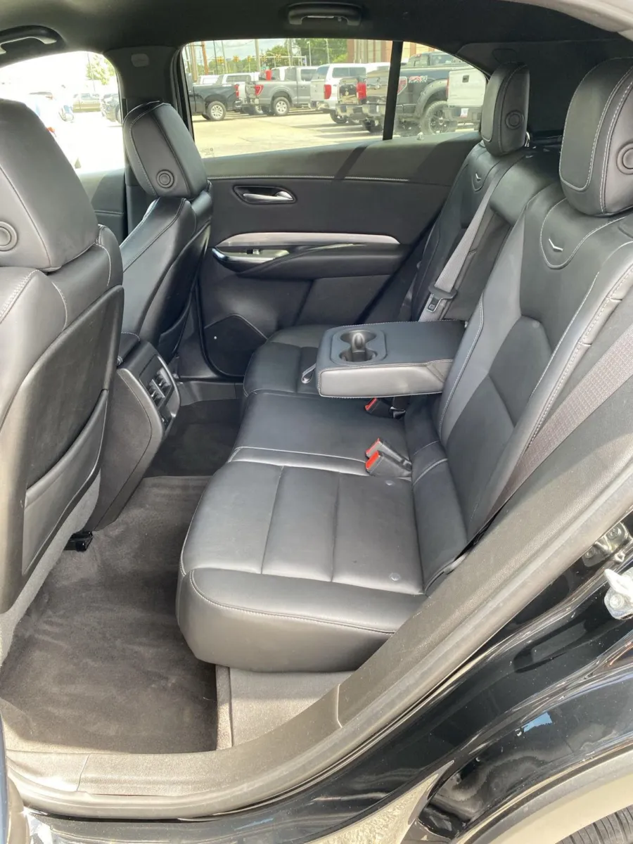 Cadillac XT4 photo 16