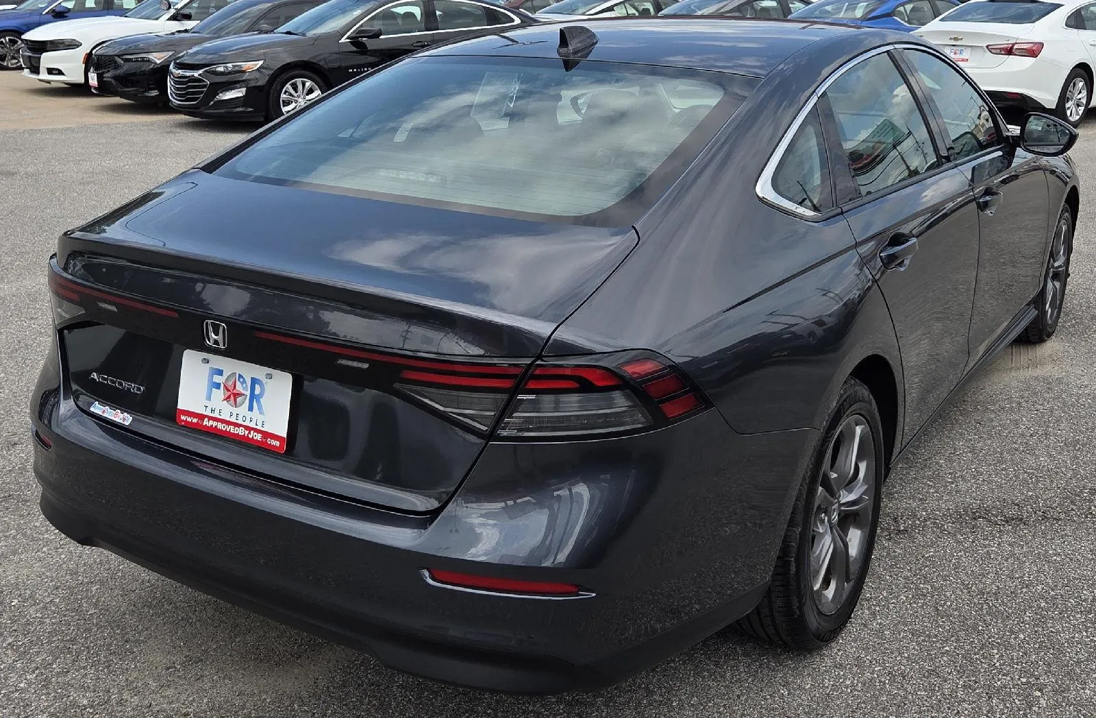 Honda Accord photo 6
