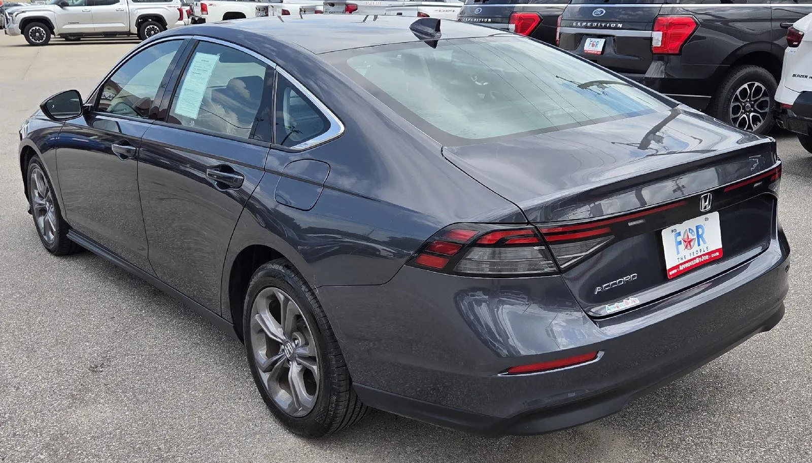 Honda Accord photo 7