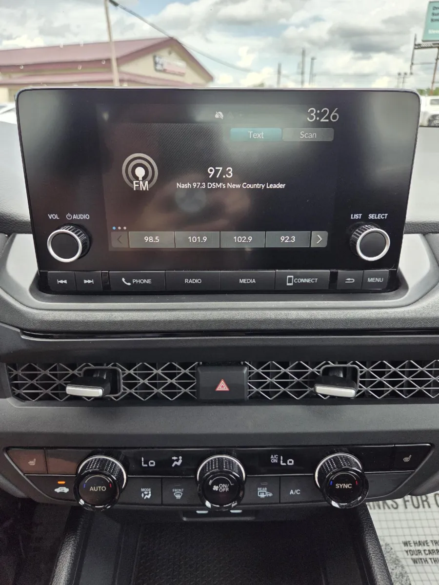 Honda Accord photo 19