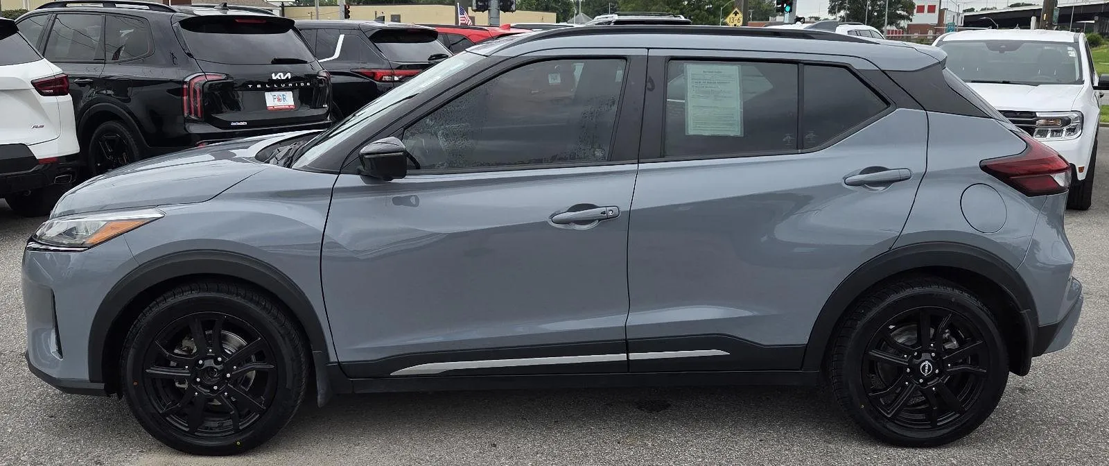 Nissan Kicks photo 5