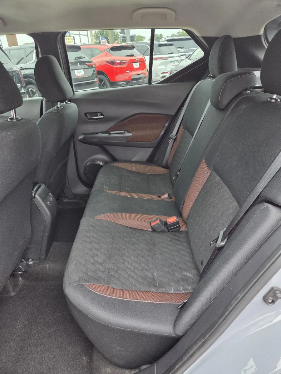 Nissan Kicks photo 16