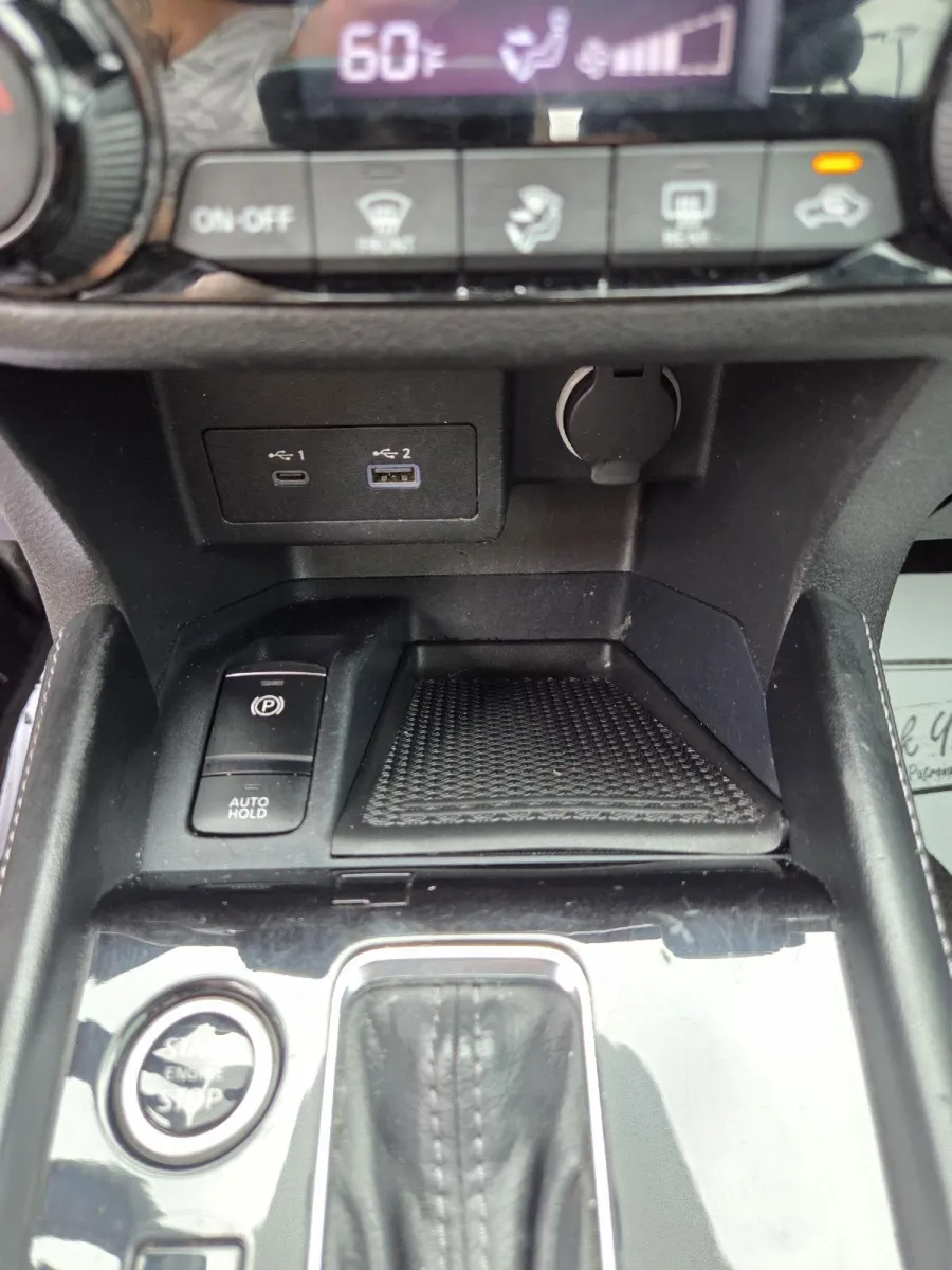 Nissan Kicks photo 24