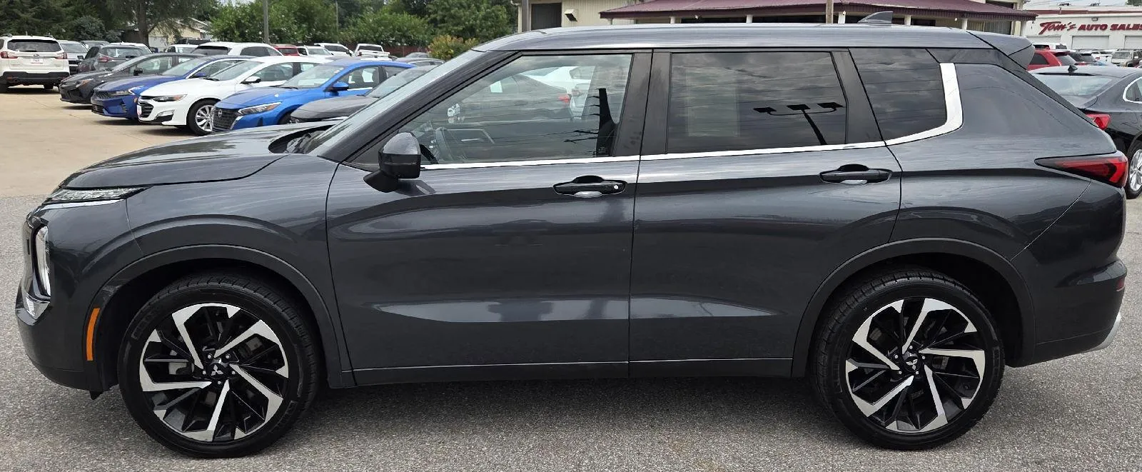Mitsubishi Outlander photo 5