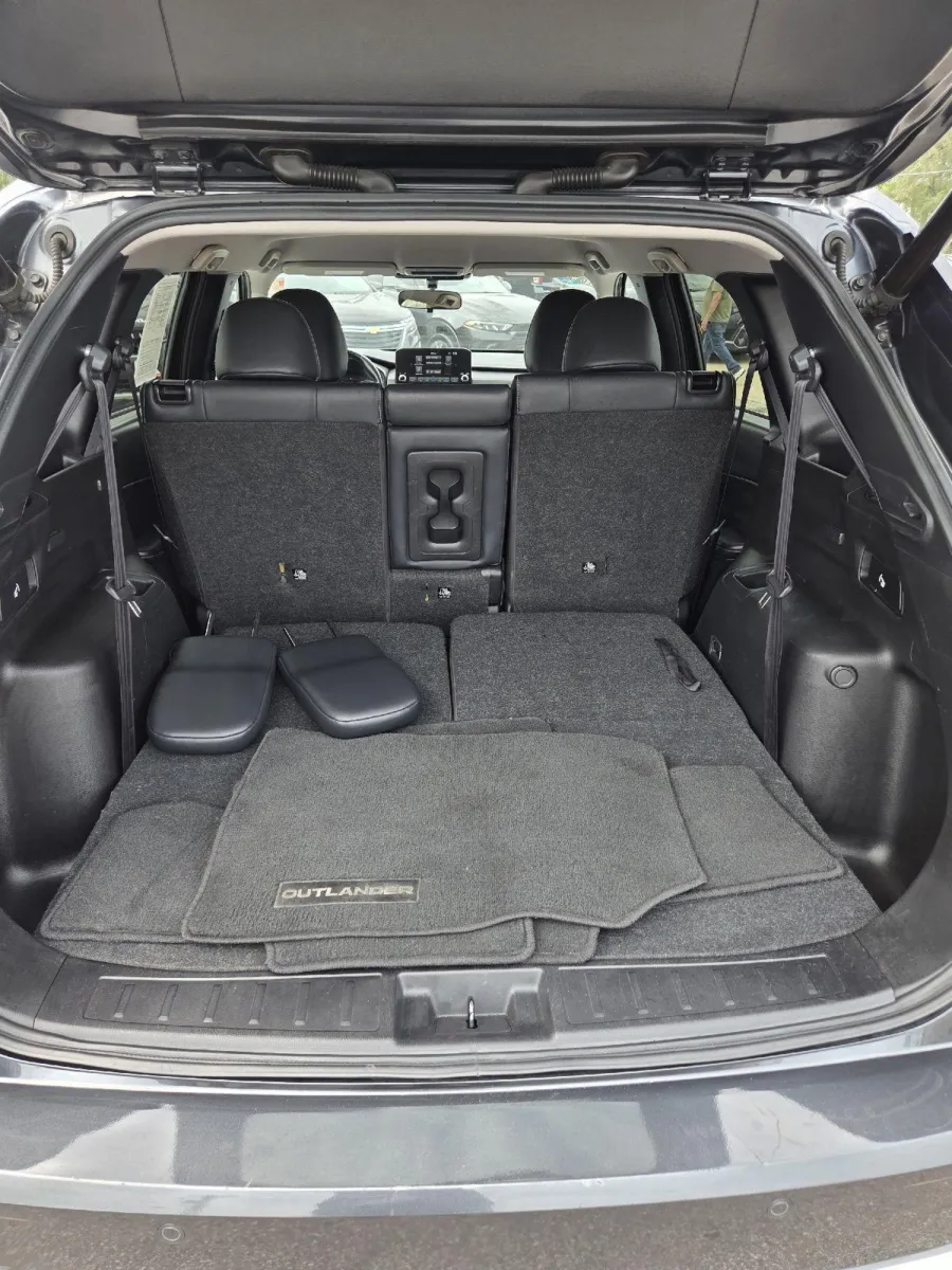 Mitsubishi Outlander photo 11