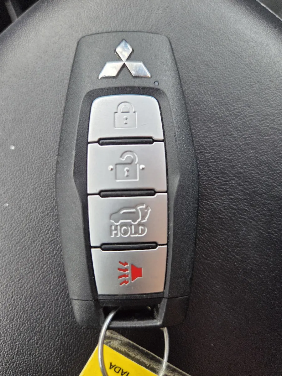 Mitsubishi Outlander photo 26