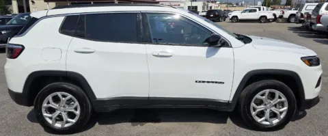 More photos of 2024 JEEP COMPASS LATITUD at Capital City Motor Company, IA