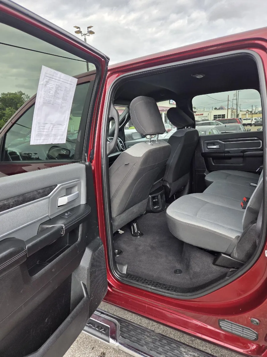 Ram 2500 photo 12