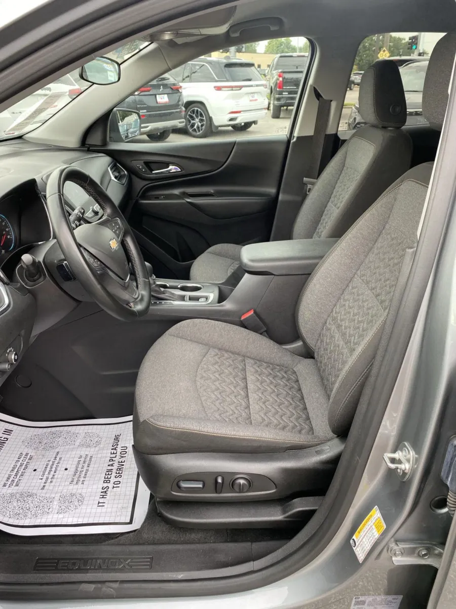 Chevrolet Equinox photo 14