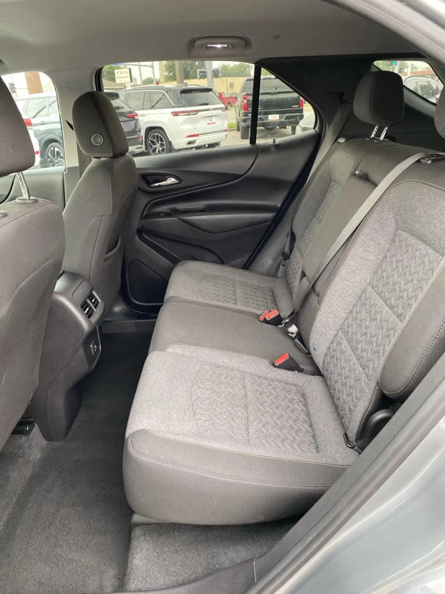 Chevrolet Equinox photo 16