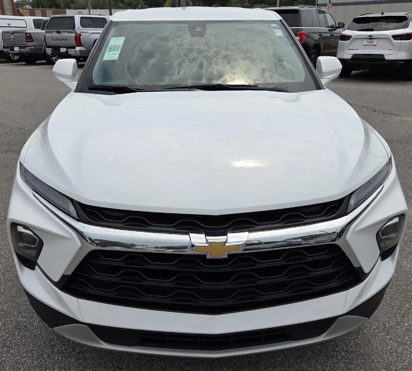 Chevrolet Blazer photo 3