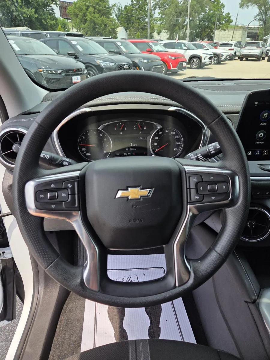Chevrolet Blazer photo 19