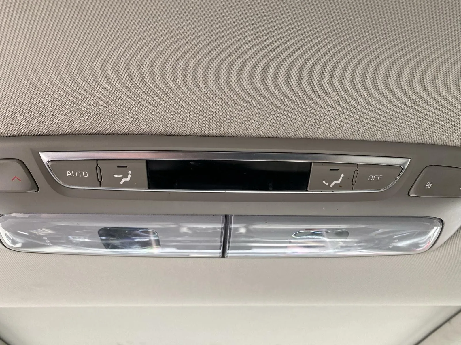Kia Telluride photo 17