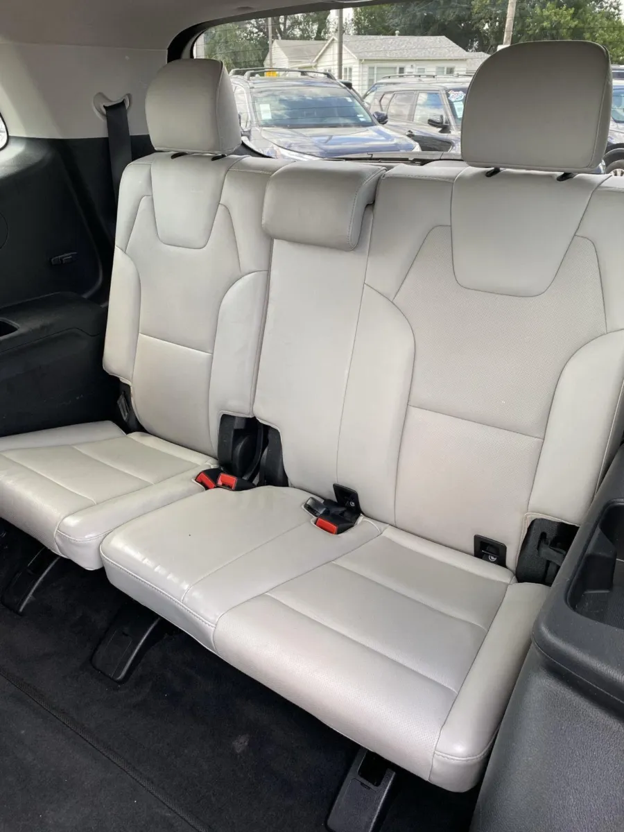 Kia Telluride photo 18
